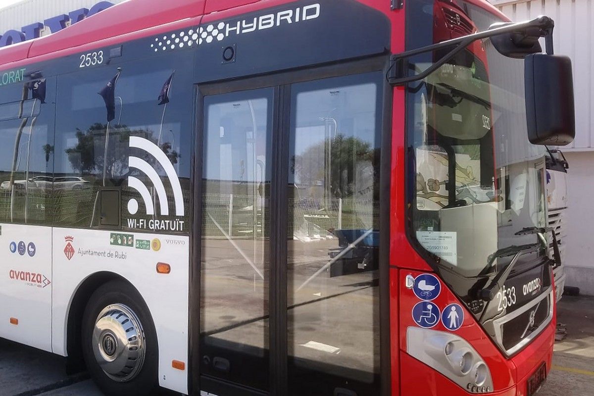 Rubí incorporarà cinc nous vehicles híbrids al servei de bus urbà