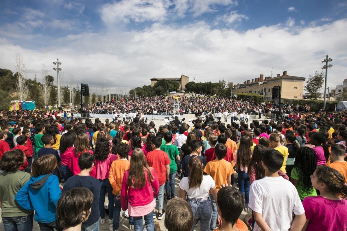 La 7a Cantata Escolar de Rubí ha tingut lloc a l’amfiteatre del parc del Castell 