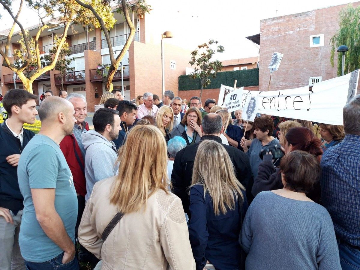 L'alcaldessa de Rubí s'ha posicionat al costat dels manifestants