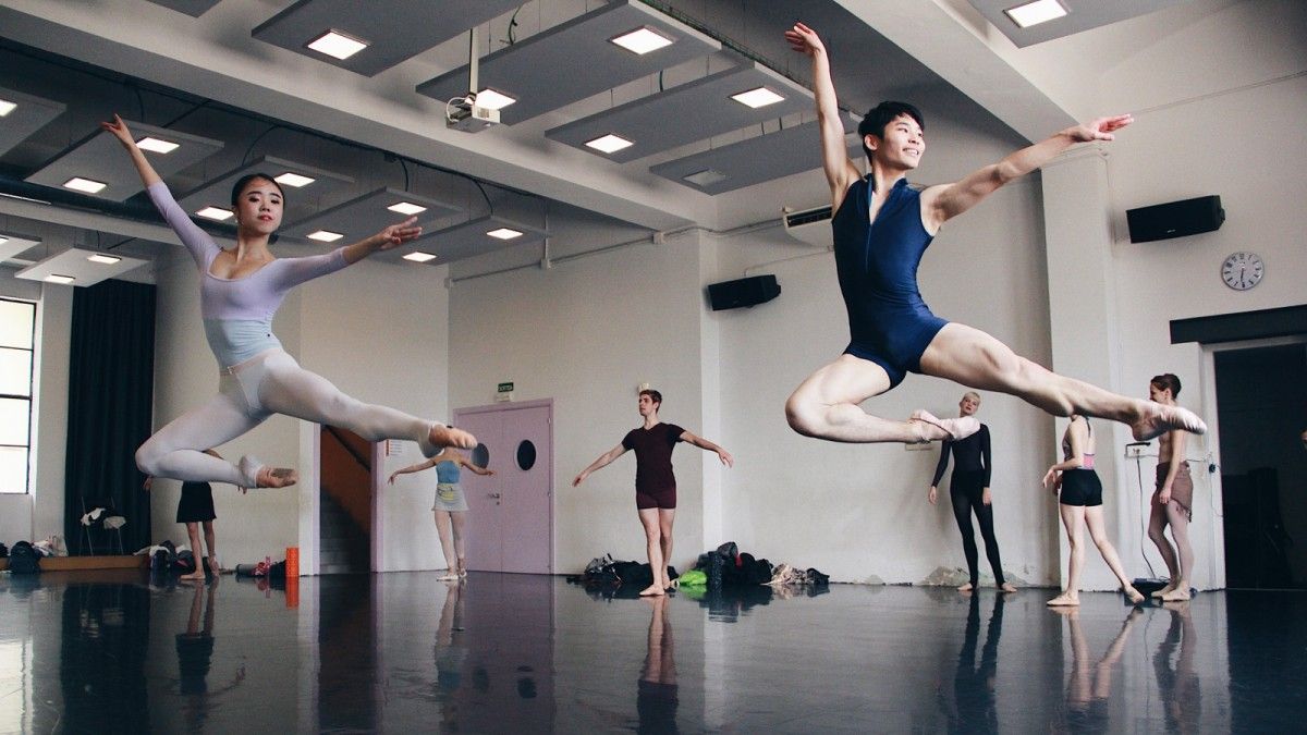 La primera mostra dels 'Divendres faves tendres' va anar a càrrec del Ballet de Barcelona